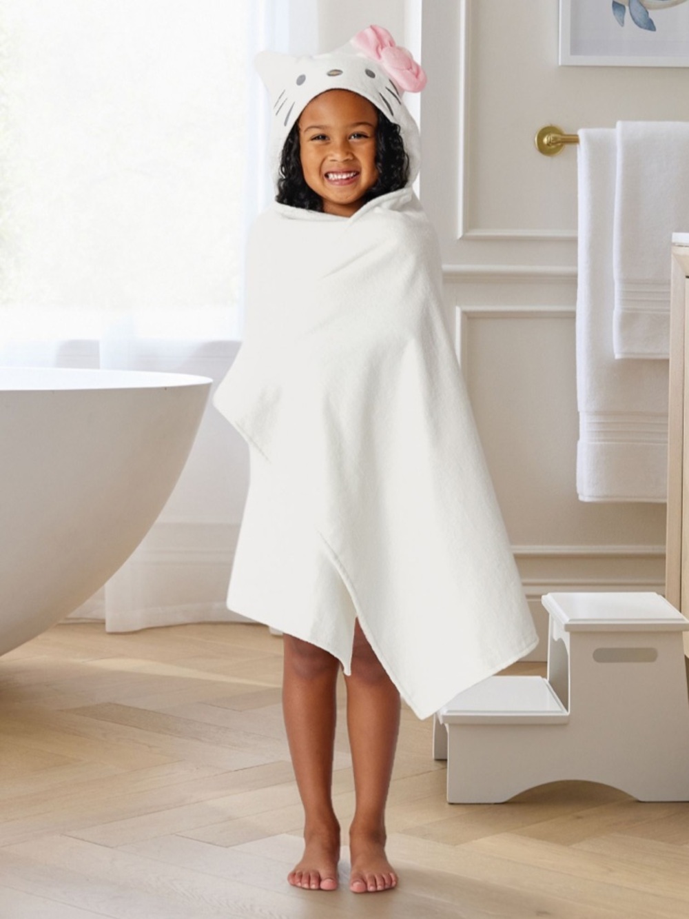 POTTERY BARN KIDS Hello Kitty® Cotton Hooded Towel White Multi 50” x 27”